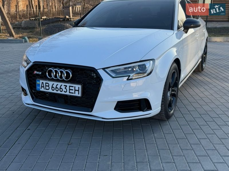 Седан Audi A3 2016 в Бершади