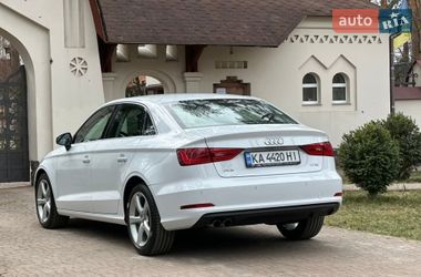 Седан Audi A3 2013 в Киеве