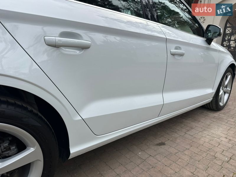 Седан Audi A3 2013 в Киеве