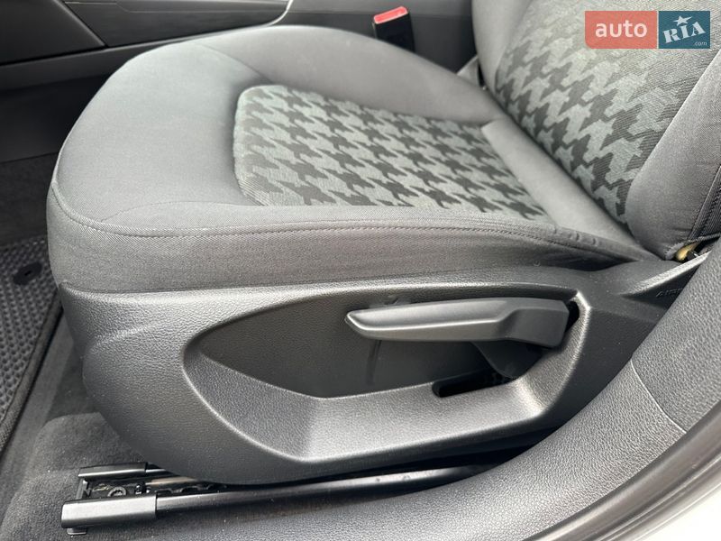 Седан Audi A3 2013 в Киеве