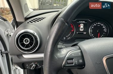 Седан Audi A3 2013 в Киеве