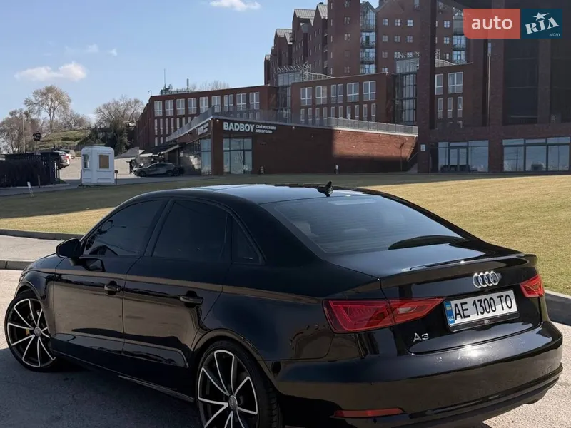 Audi A3 2014 VIN WAUACGFF8F1064755 фото оголошення 6 з 88