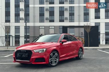 Седан Audi A3 2017 в Рівному
