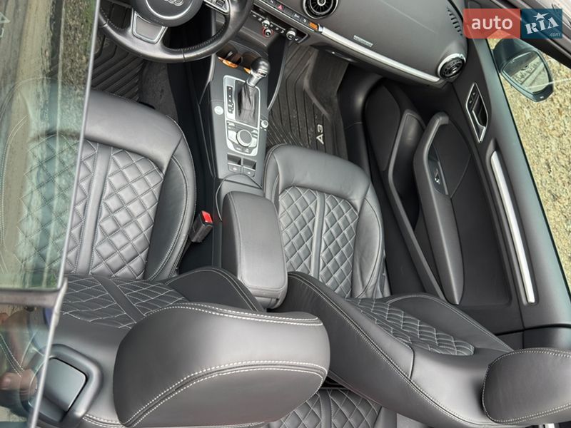 Кабриолет Audi A3 2016 в Киеве
