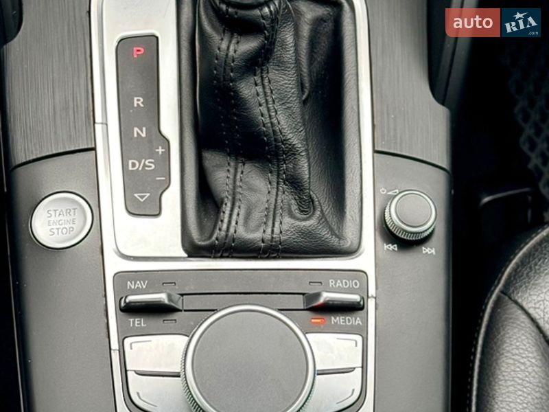 Седан Audi A3 2015 в Запорожье