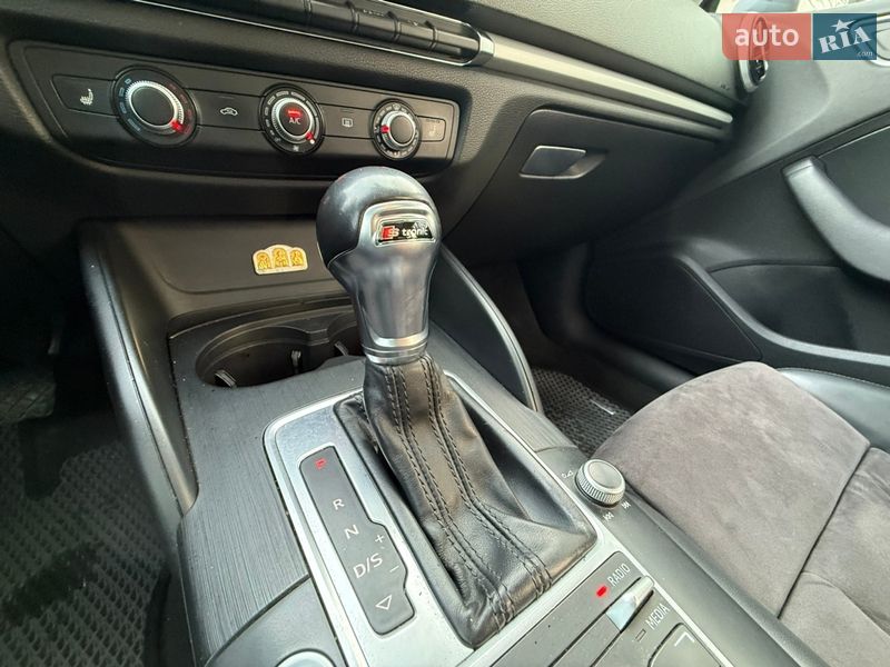 Хэтчбек Audi A3 2016 в Киеве