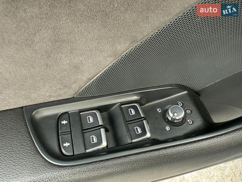 Хэтчбек Audi A3 2016 в Киеве