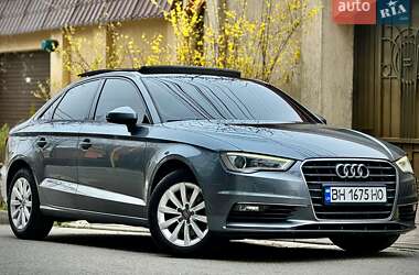 Седан Audi A3 2015 в Одессе