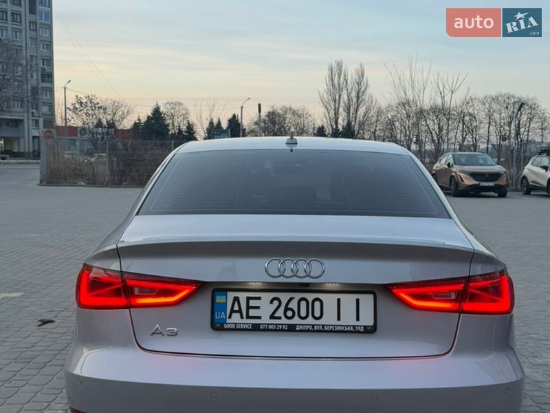 Седан Audi A3 2015 в Дніпрі фото 25 Седан Audi A3 2015 в Дніпрі