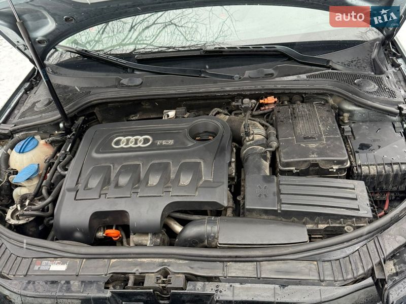 Хетчбек Audi A3 2012 в Жовкві