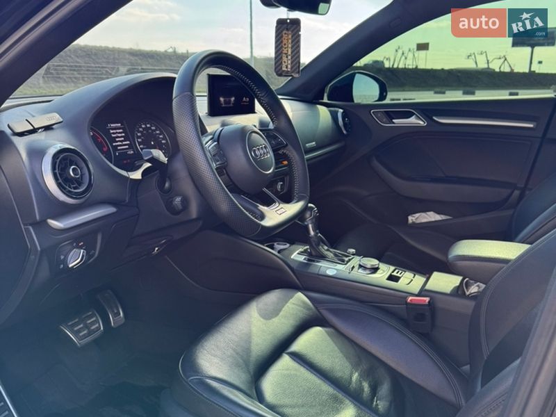 Седан Audi A3 2019 в Львове
