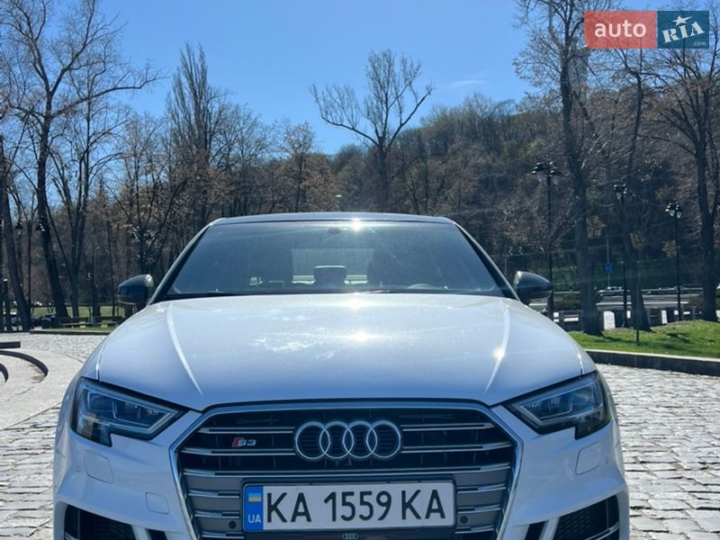 Седан Audi A3 2015 в Киеве