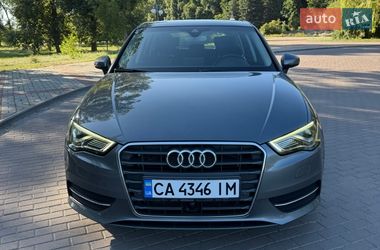 Хэтчбек Audi A3 2015 в Каневе