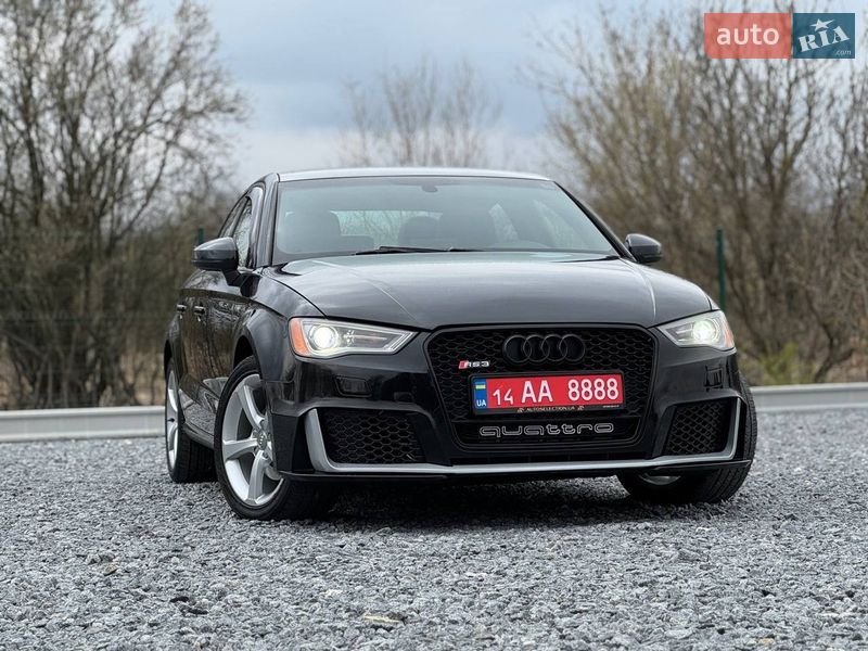 Седан Audi A3 2016 в Дрогобичі