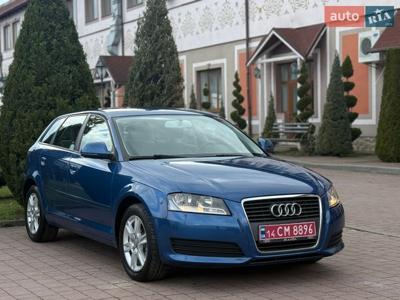 Хетчбек Audi A3 2009 в Стрию