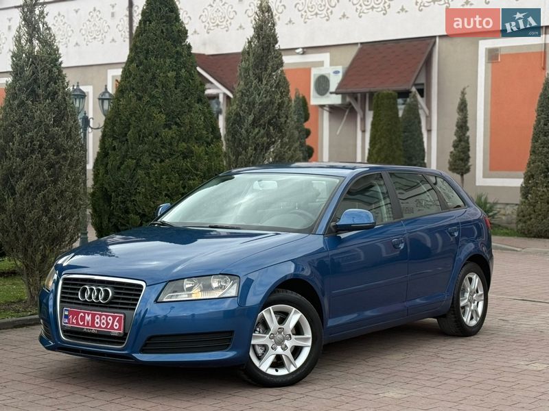 Хетчбек Audi A3 2009 в Стрию