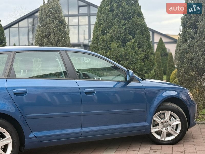 Хетчбек Audi A3 2009 в Стрию