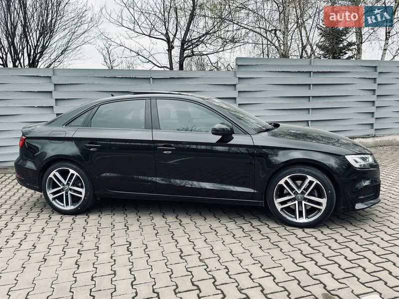 Седан Audi A3 2019 в Києві