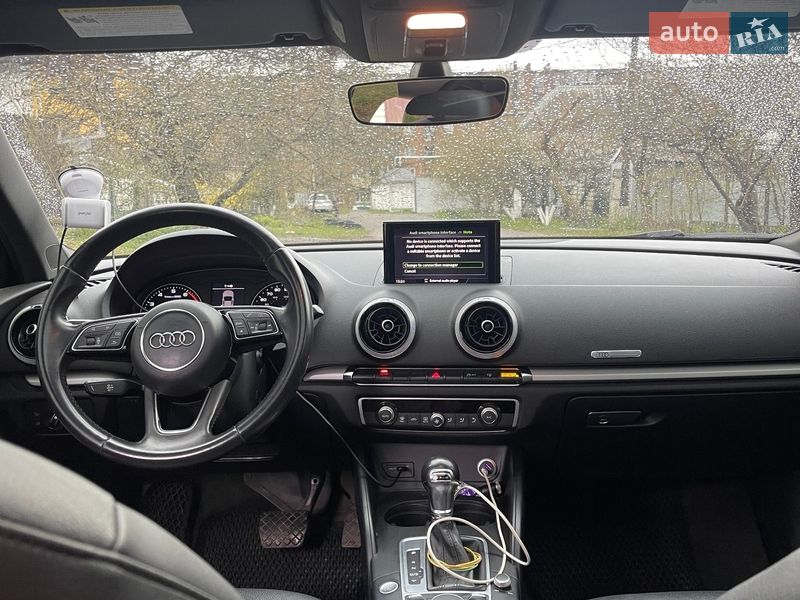 Седан Audi A3 2017 в Хмельницком
