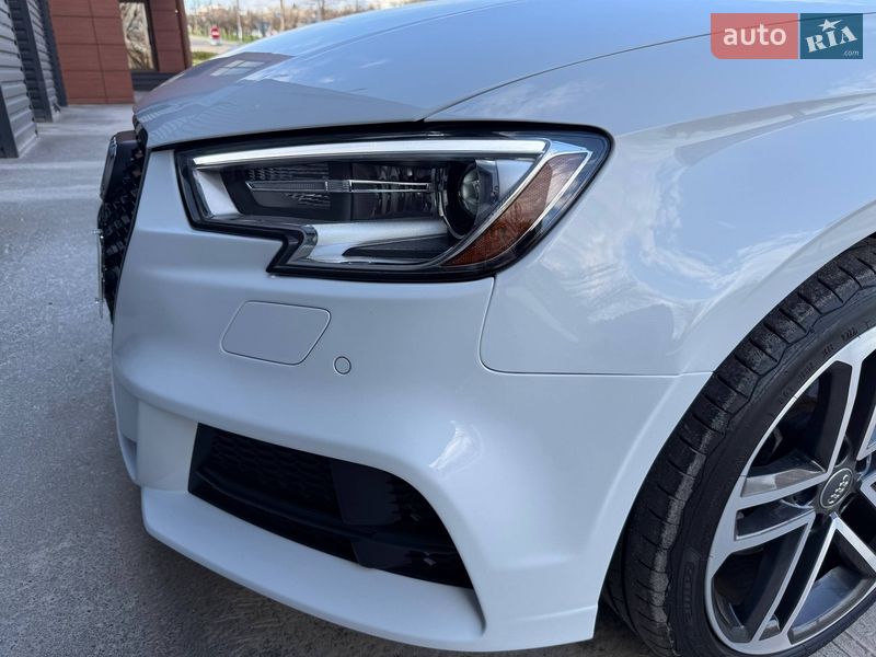 Седан Audi A3 2016 в Харкові