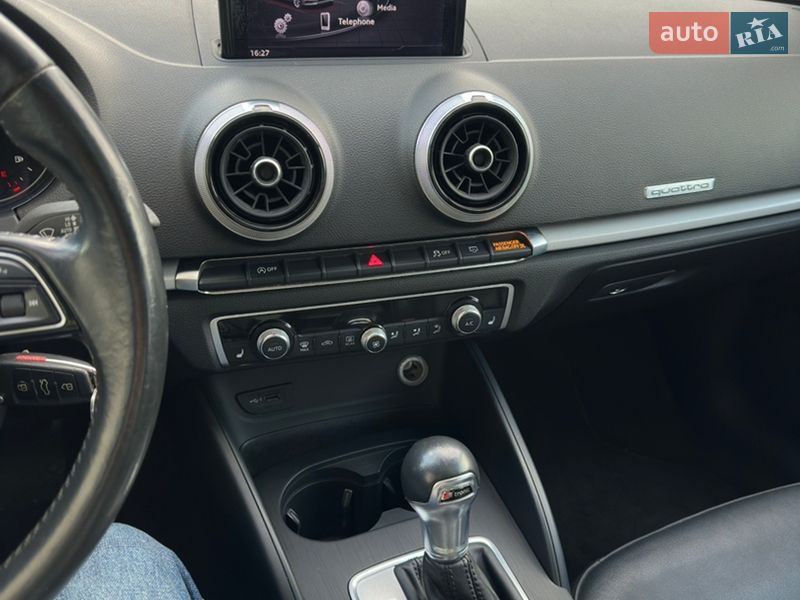Седан Audi A3 2017 в Киеве