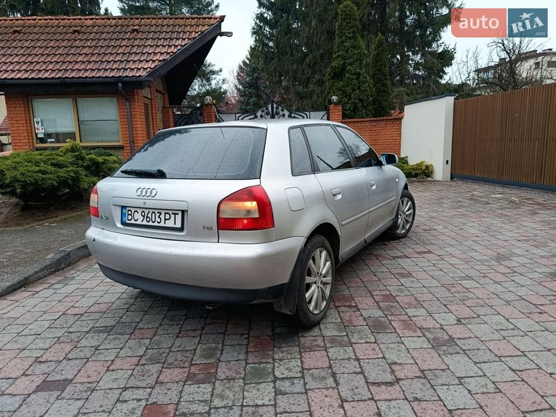 Хэтчбек Audi A3 2001 в Стрые