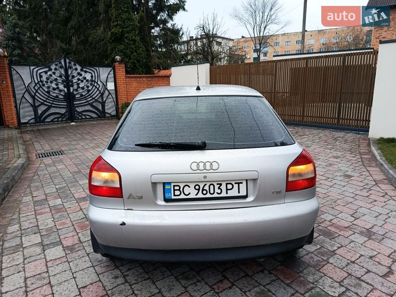 Хэтчбек Audi A3 2001 в Стрые