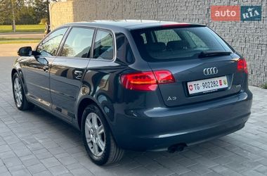 Хетчбек Audi A3 2011 в Луцьку