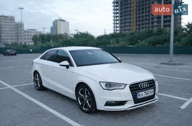 Седан Audi A3 2013 в Киеве