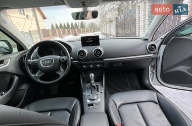 Седан Audi A3 2016 в Фастове
