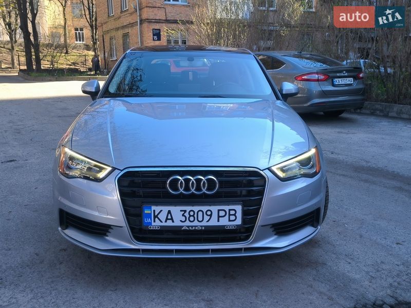 Седан Audi A3 2015 в Киеве