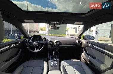 Хэтчбек Audi A3 2017 в Львове