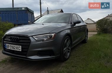 Седан Audi A3 2017 в Харькове