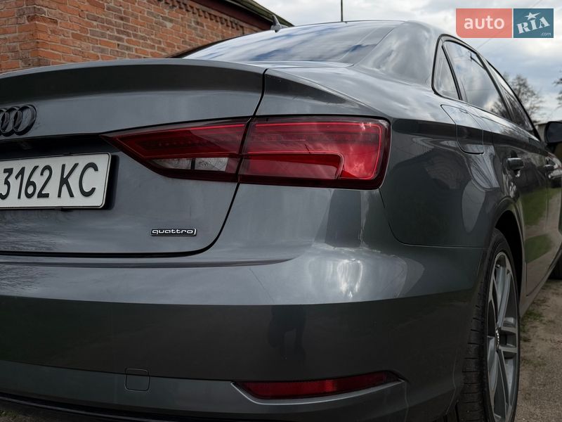 Седан Audi A3 2017 в Харькове