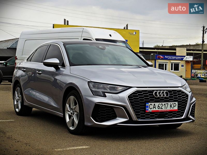 Седан Audi A3 2022 в Черкассах