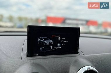 Хэтчбек Audi A3 2017 в Одессе
