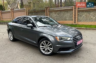 Седан Audi A3 2015 в Чернигове