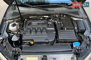 Седан Audi A3 2015 в Чернигове