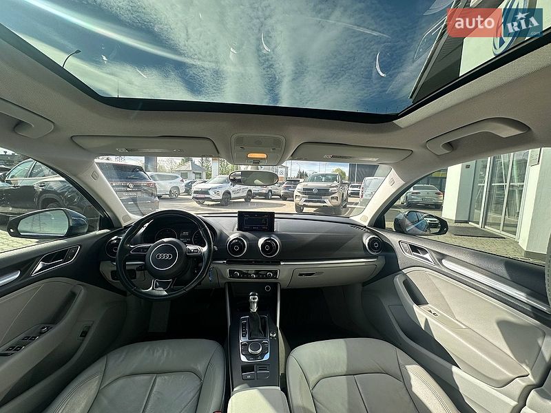 Седан Audi A3 2014 в Черновцах