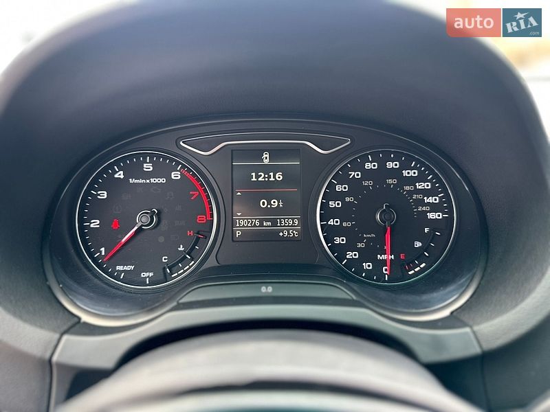 Седан Audi A3 2015 в Ровно