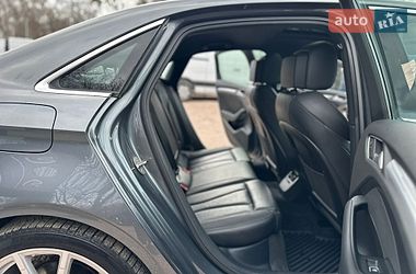 Седан Audi A3 2015 в Ровно