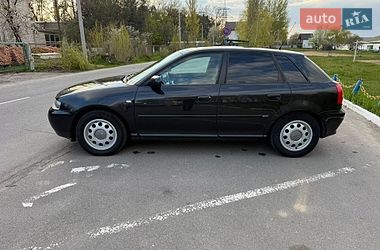 Хетчбек Audi A3 2002 в Ладижині