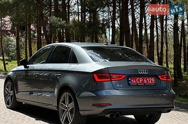 Седан Audi A3 2016 в Львові
