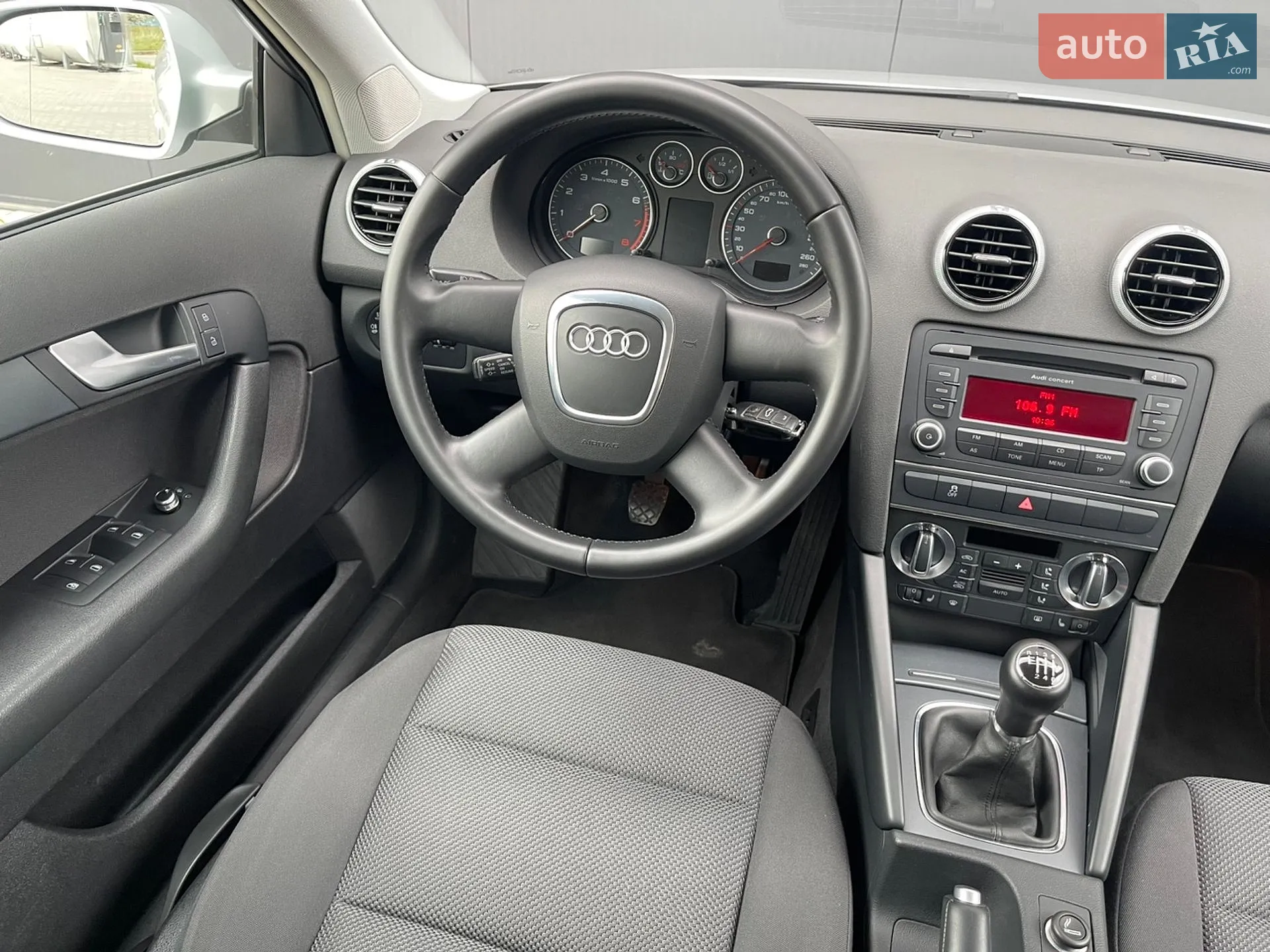 2010 Audi A3 - мініатюра 16