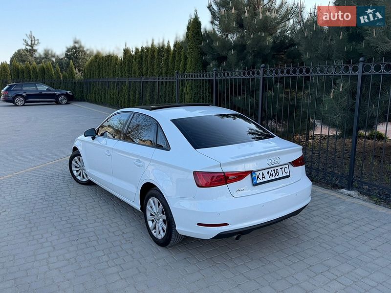 Седан Audi A3 2015 в Одессе