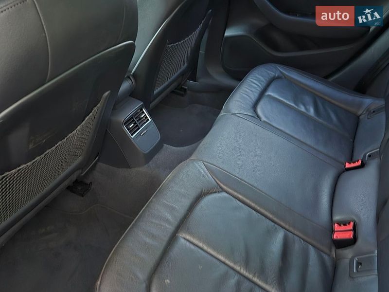 Седан Audi A3 2016 в Івано-Франківську