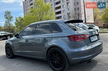 Хэтчбек Audi A3 2016 в Киеве