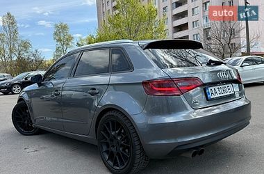 Хэтчбек Audi A3 2016 в Киеве