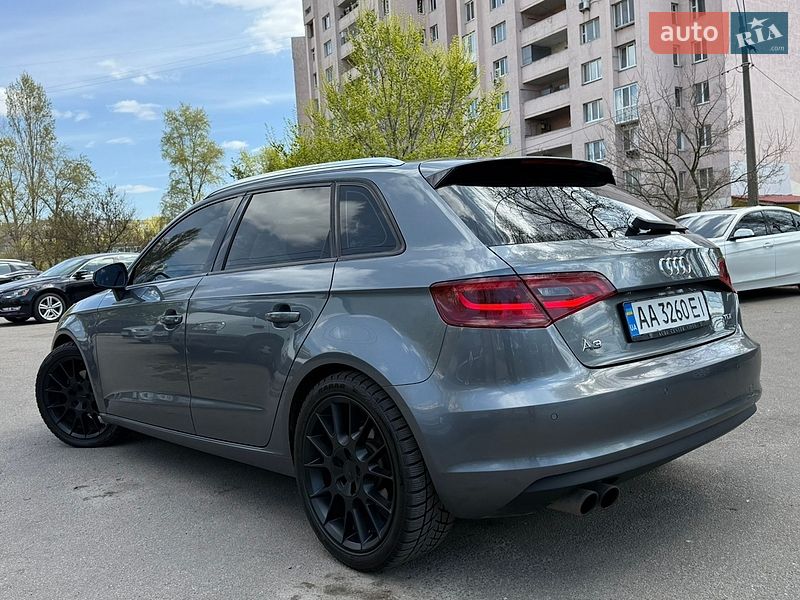 Хэтчбек Audi A3 2016 в Киеве