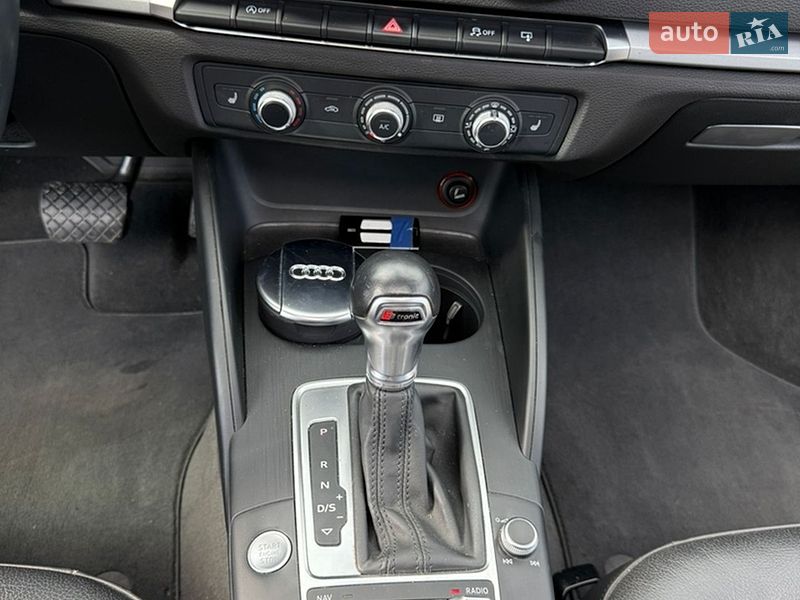 Седан Audi A3 2015 в Одессе